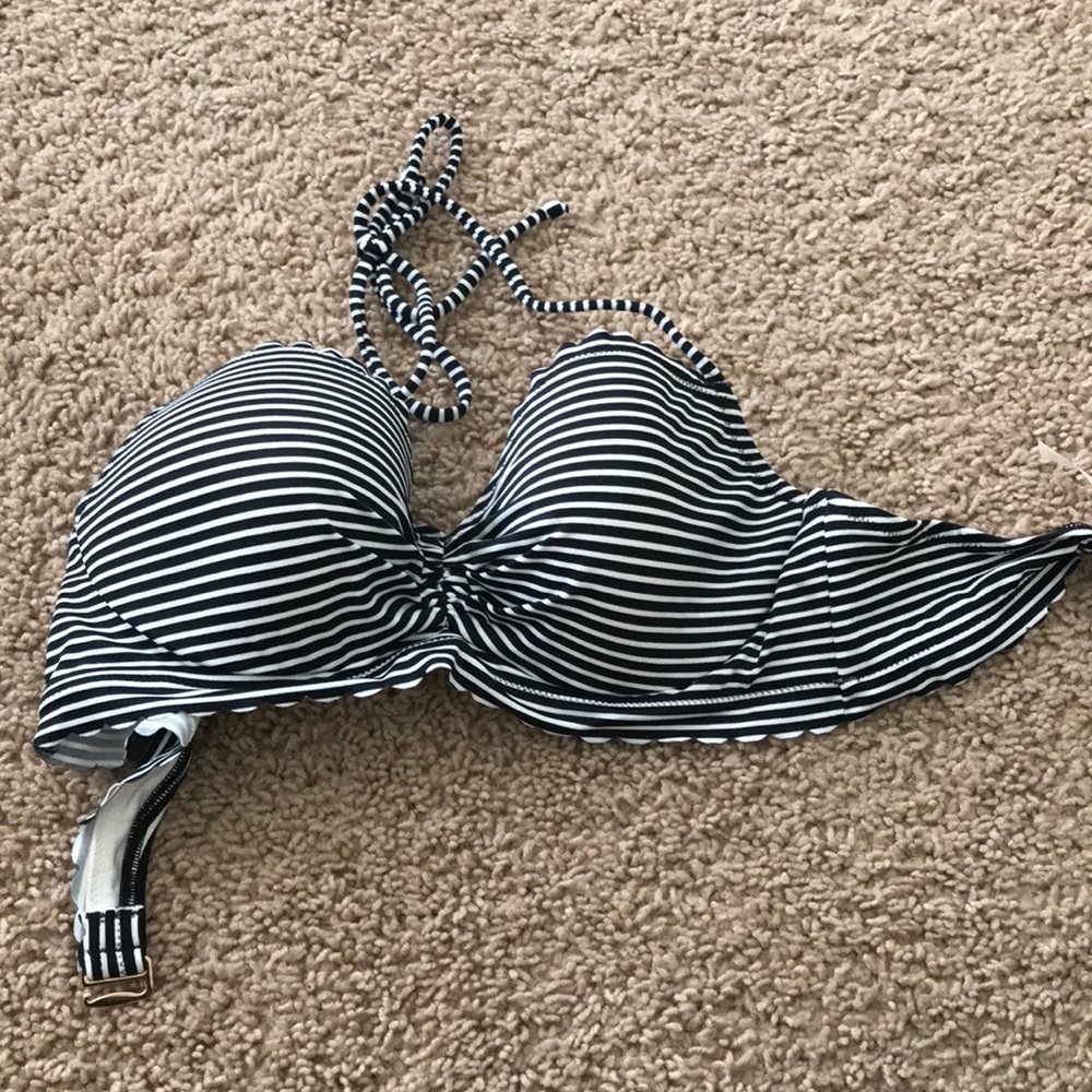 victoria’s secret striped bikini top